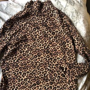 cheetah print mock neck long sleeve top